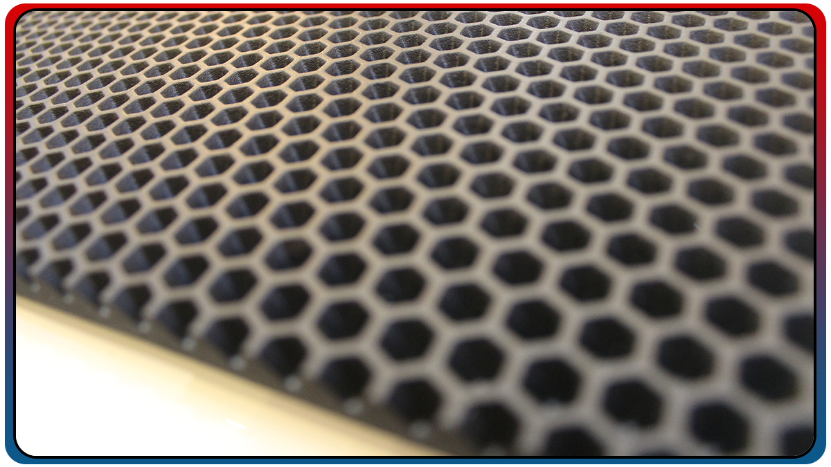 استخدامات الفوم بنقشة خلية النحل في صناعة السيارات والبناء