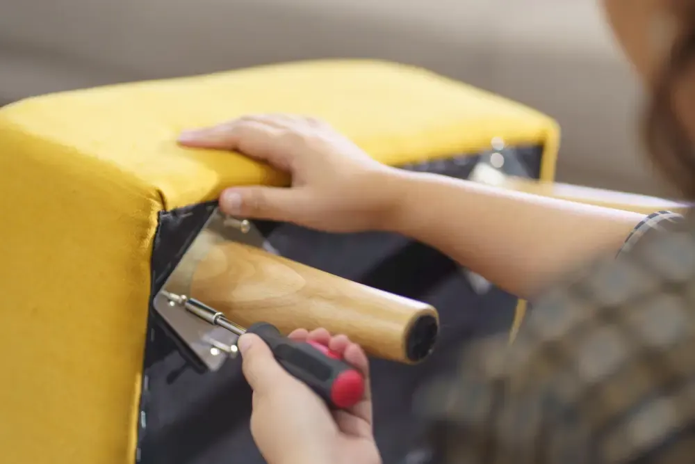 Сиденье дивана: ключевая роль в комфорте и долговечности мебели 2 foam yellow Сиденье дивана: ключевая роль в комфорте и долговечности мебели