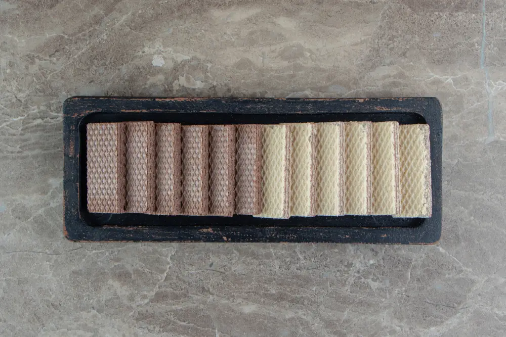 Сиденье дивана: ключевая роль в комфорте и долговечности мебели 4 plate crispy waffles marble surface 114579 50142 Сиденье дивана: ключевая роль в комфорте и долговечности мебели