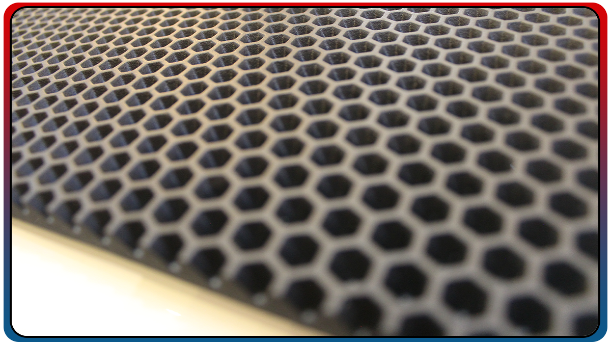 کاربرد های فوم آج کندویی در صنعت خودرو و ساختمان 2 کاربرد های فوم آج کندویی در صنعت خودرو و ساختمان